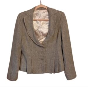 White House Black market pleated Blazer